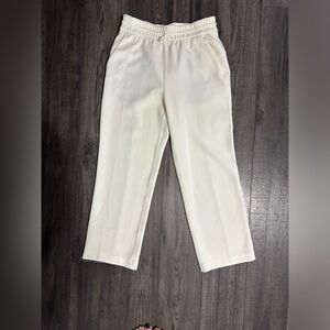 Lululemon Softstreme High-Rise Straight Leg Crop.